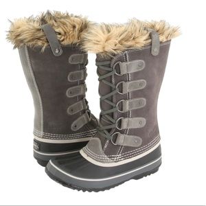 SOREL Joan of Arctic snow boots grey size 7
